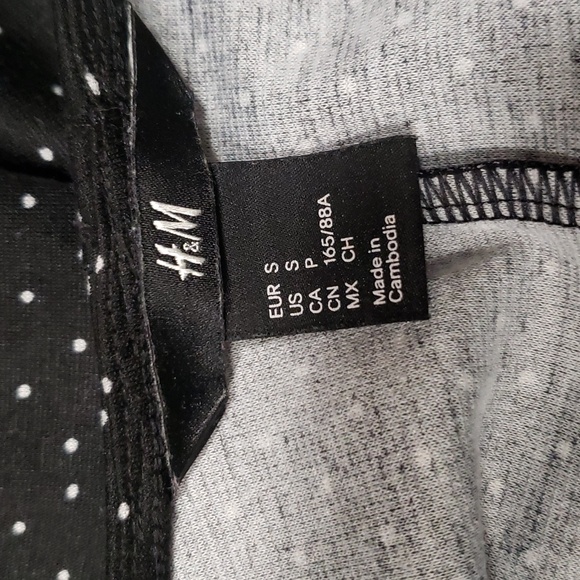 (S) H&M Polka Dot Fit & Flare Mini Dress Dance Party Casual Outdoor Date Night - Picture 3 of 8